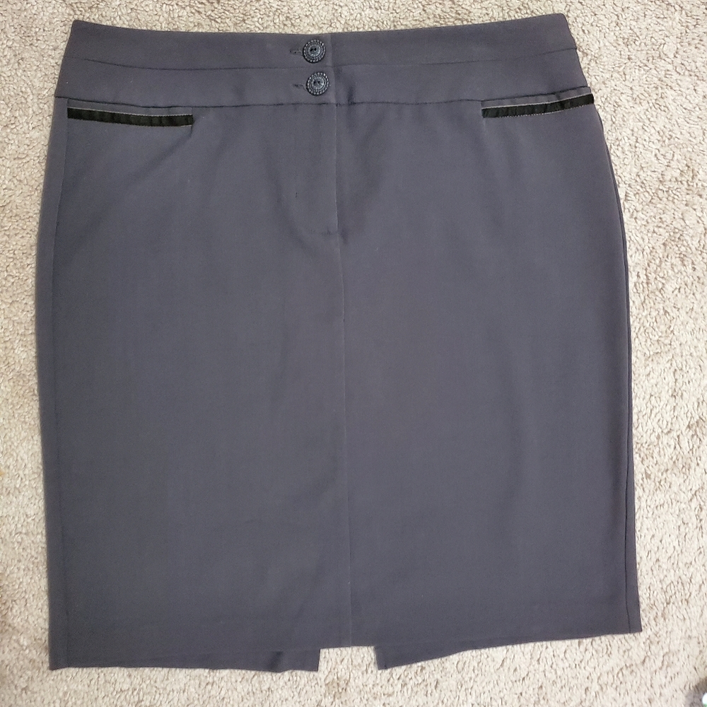 Brown pencil skirt